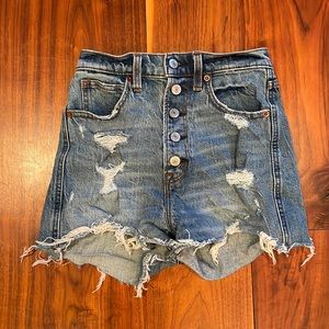 Ultra high rise mom short